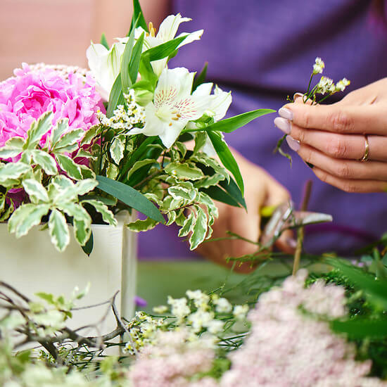 Bouquet du Fleuriste – composition saisonnière, livraison fleurs Valais